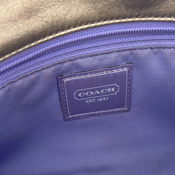 NEW Coach Gold Lurex Sig Clutch - Picture 4 of 6